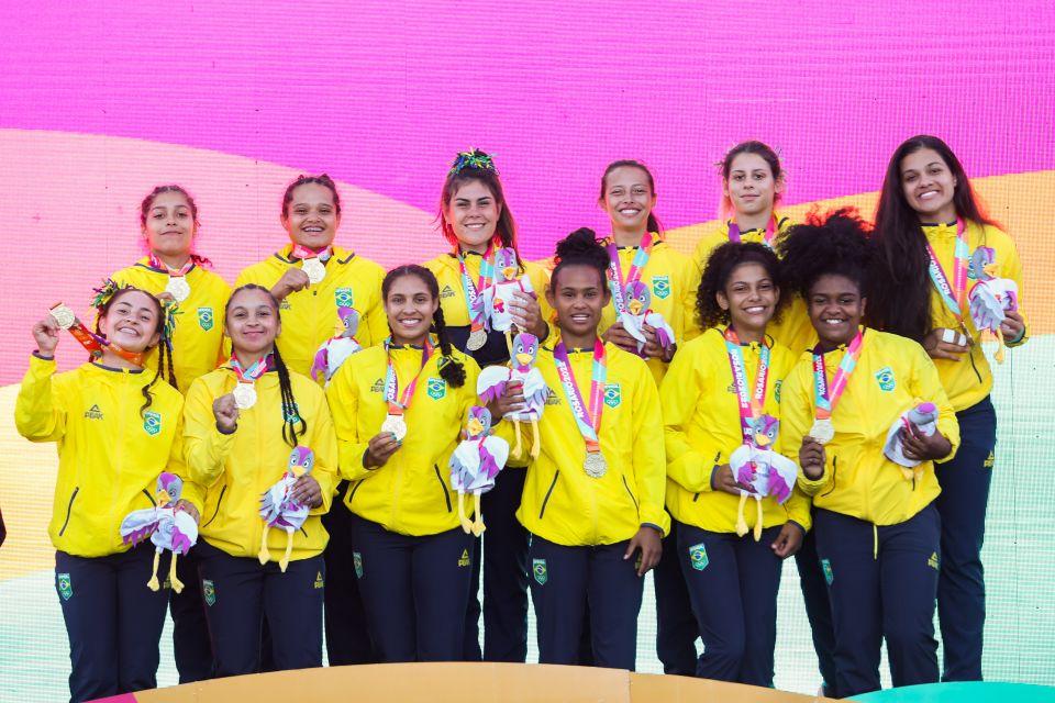 Com atletas maringaenses Brasil conquista ouro nos jogos Sul-Americanos da Juventude